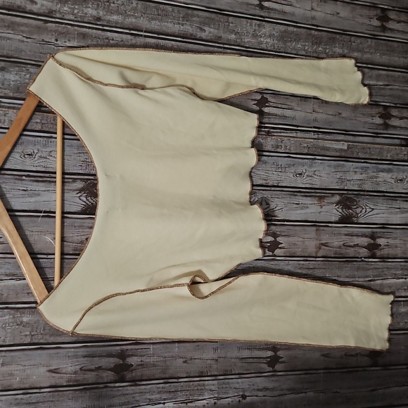 Cider Cream Crop Top with Brown Stitching Sz. Large - Picture 4 of 4